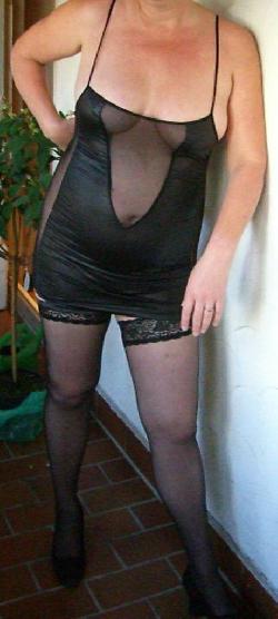 Hausfrau Luder-Karin gegen TG benutzbar!